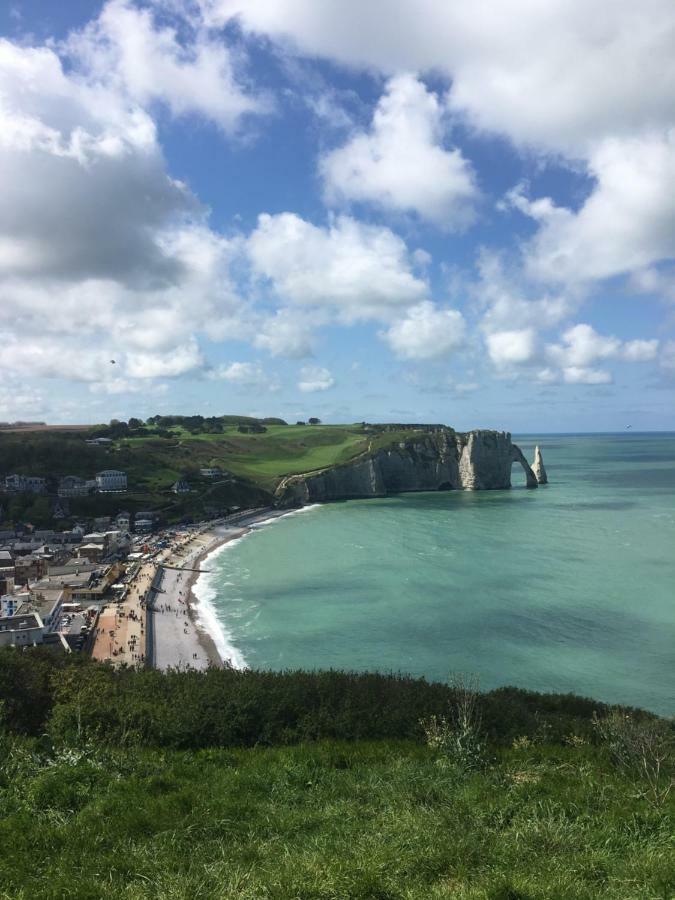 Entre Mer Et Golf Etretat Exterior photo